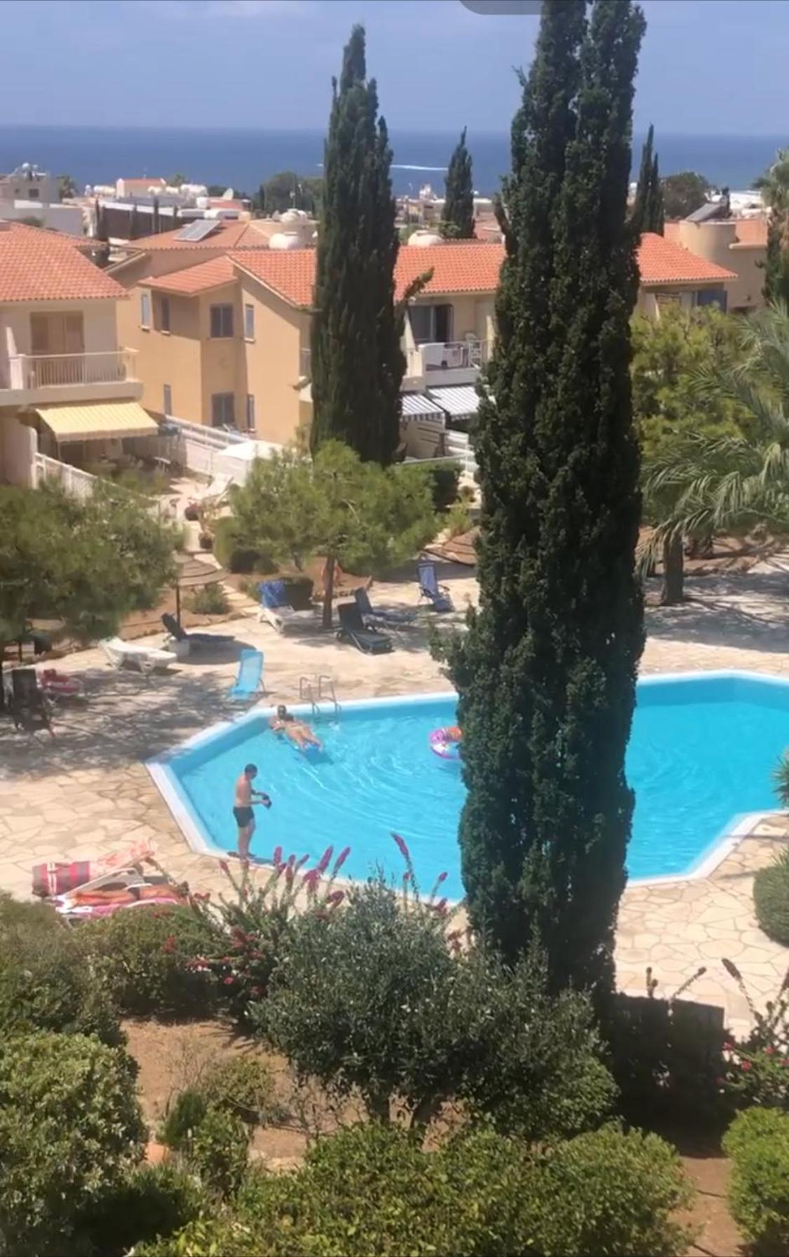 Newly Renovated- Regina Gardens 1, Venus Beach 500 M, Sea&Sunsets View, License Ooo7141 Pafos Exterior foto